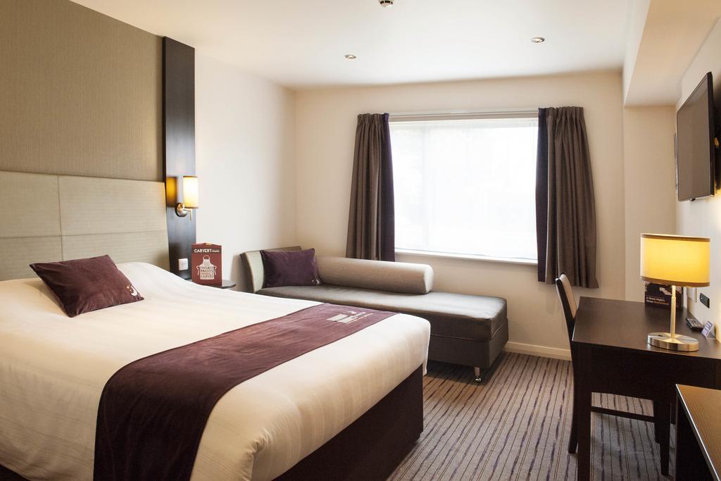 Premier Inn York - Blossom St South, York